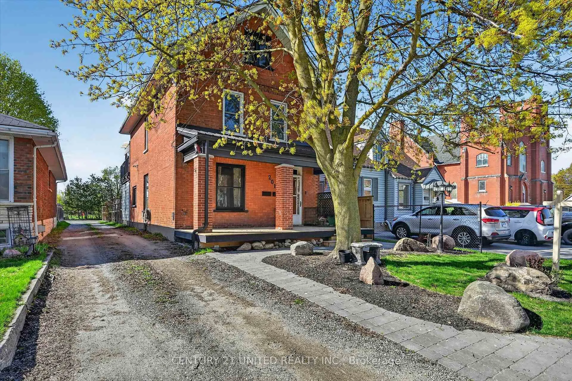 Photo 1 of 201 Romaine Street, Peterborough, Otonabee Ward 1 — HOMEH