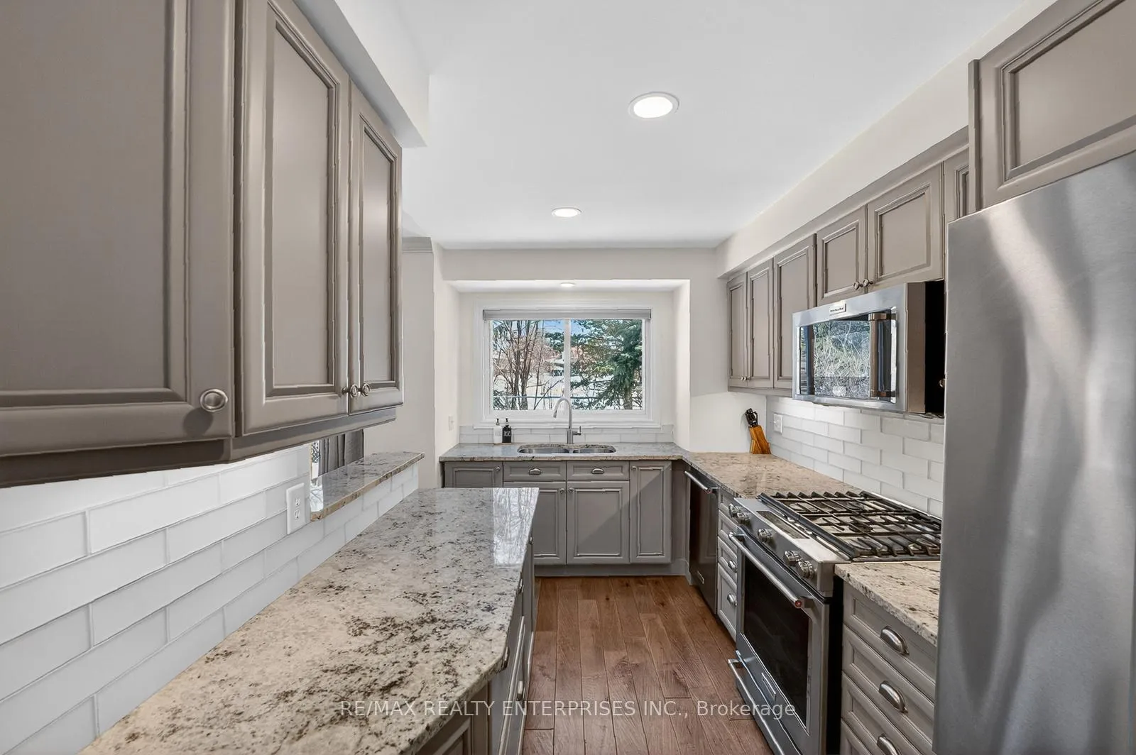 Photo 6 of Unit 19, 2920 Headon Forest, Burlington, Headon — HOMEH