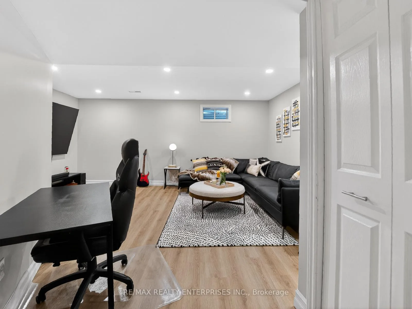 Photo 26 of Unit 19, 2920 Headon Forest, Burlington, Headon — HOMEH