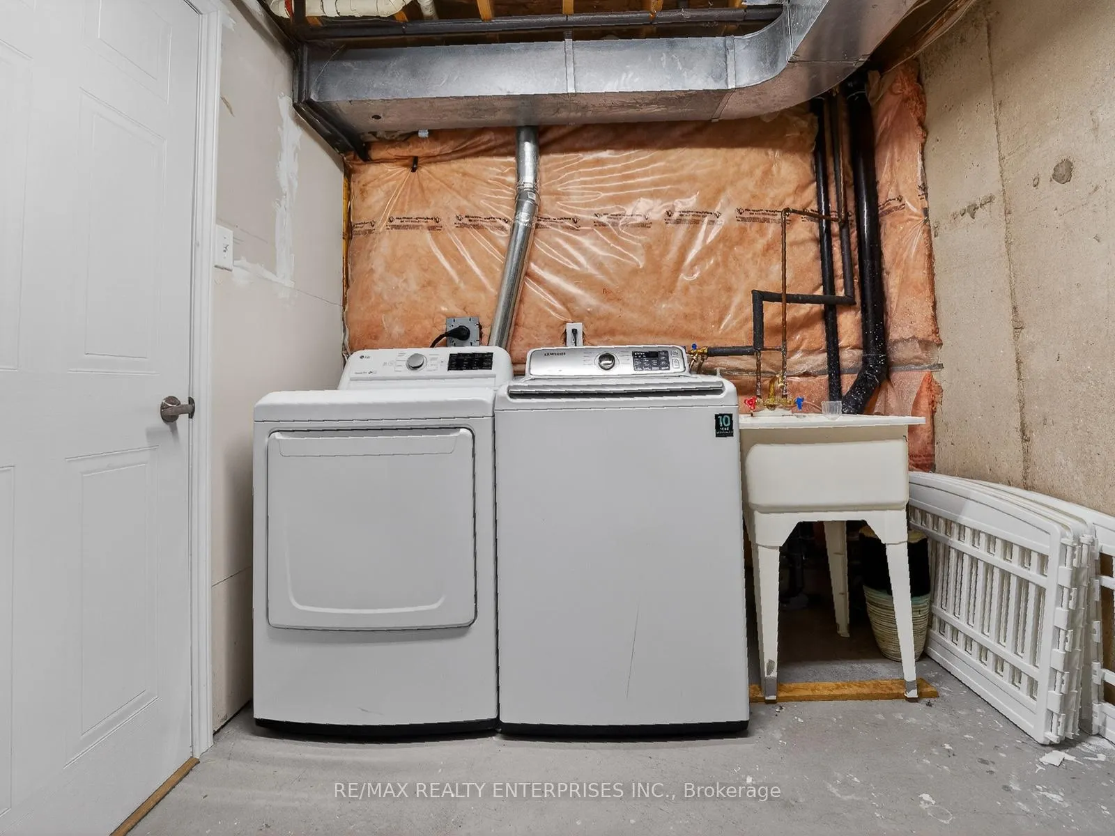 Photo 31 of Unit 19, 2920 Headon Forest, Burlington, Headon — HOMEH
