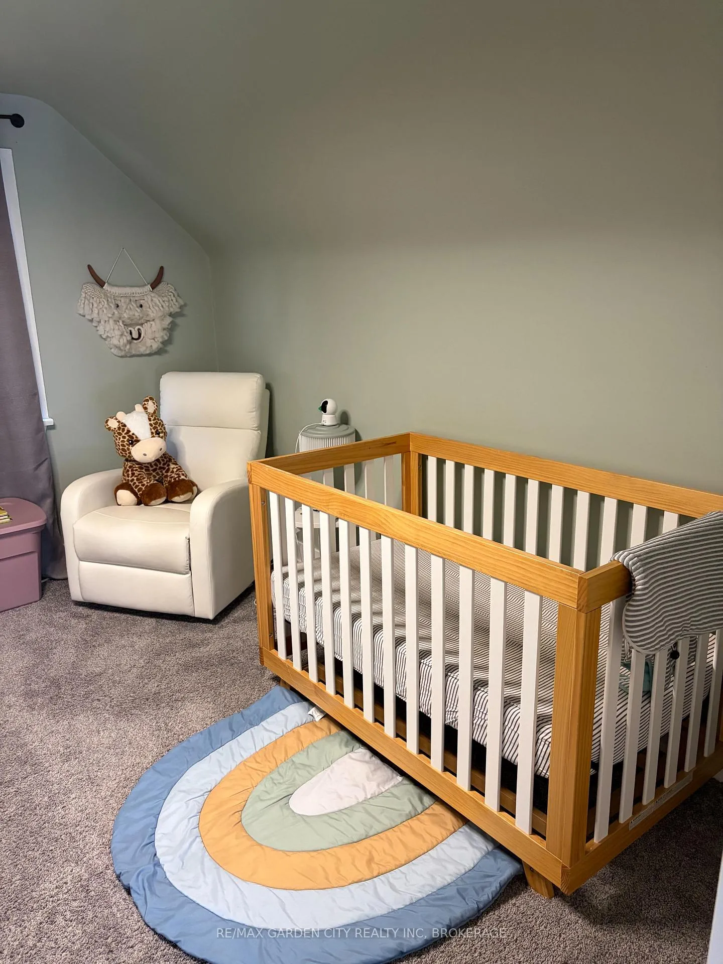 Photo 12 of 39 Margery Avenue, St. Catharines, Haig — HOMEH