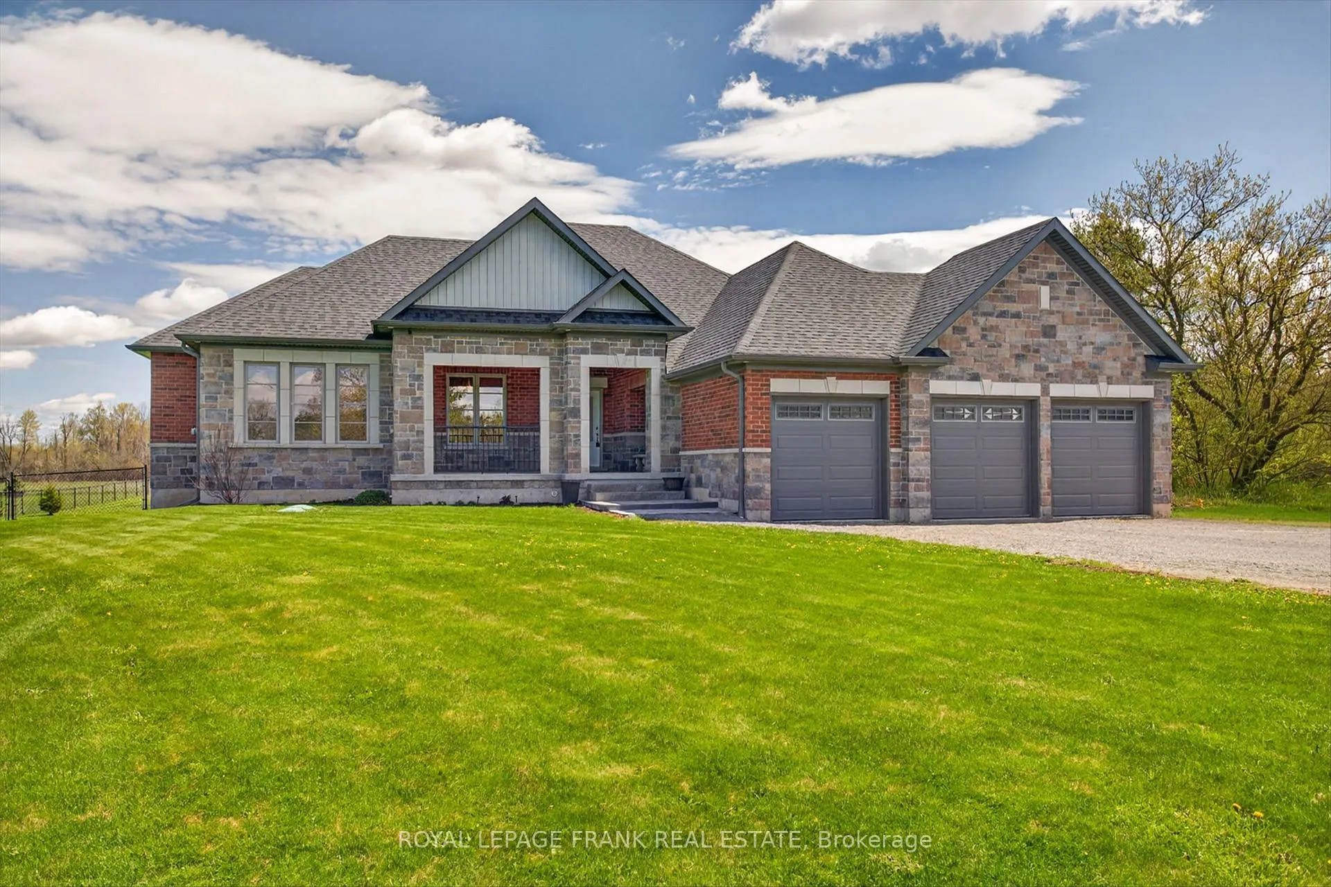 Photo 1 of 1595 County Road 10, Cavan Monaghan, Cavan Twp — HOMEH