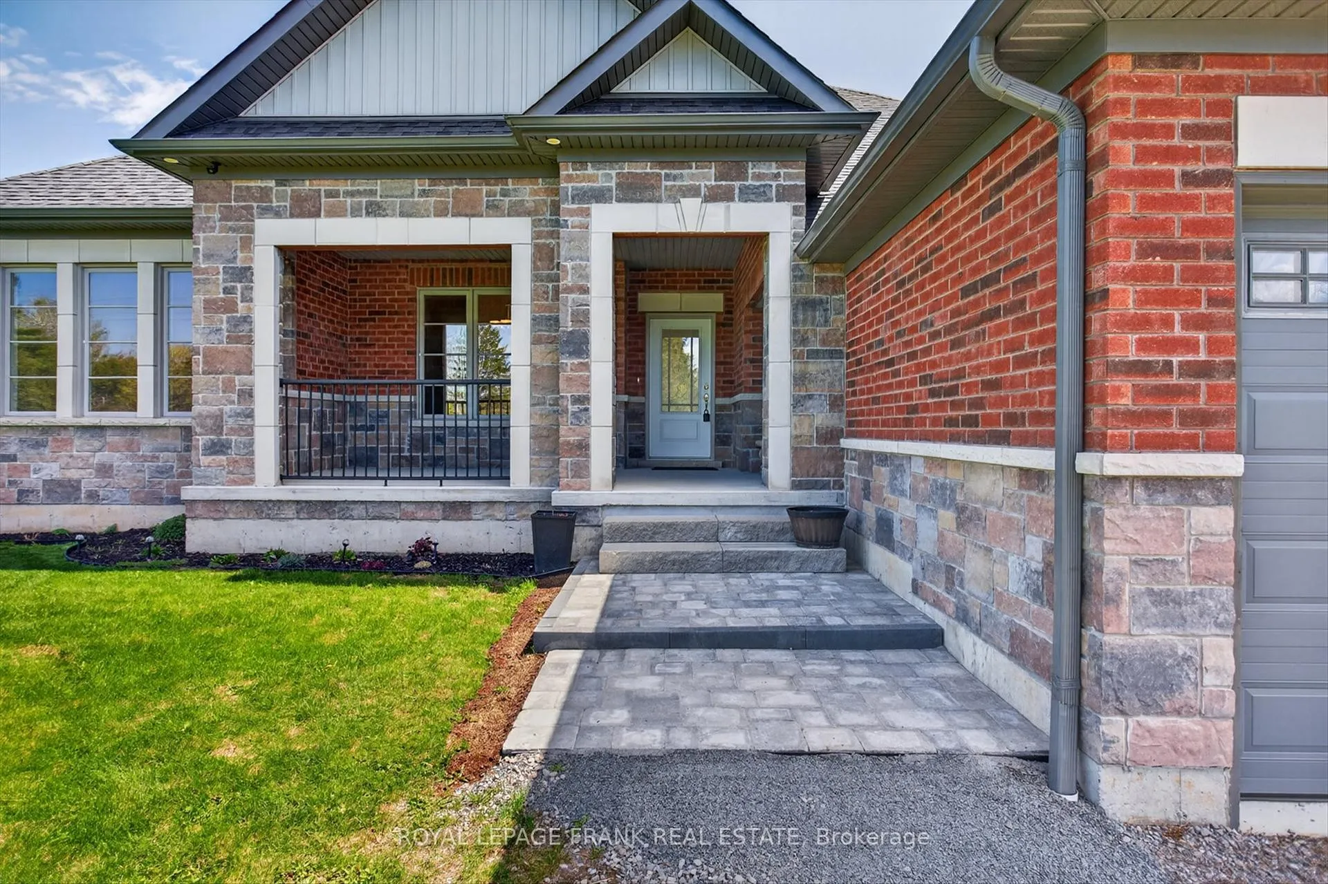 Photo 4 of 1595 County Road 10, Cavan Monaghan, Cavan Twp — HOMEH