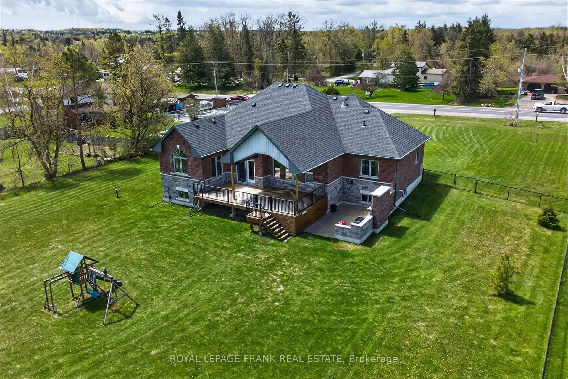 Photo 45 of 1595 County Road 10, Cavan Monaghan, Cavan Twp — HOMEH