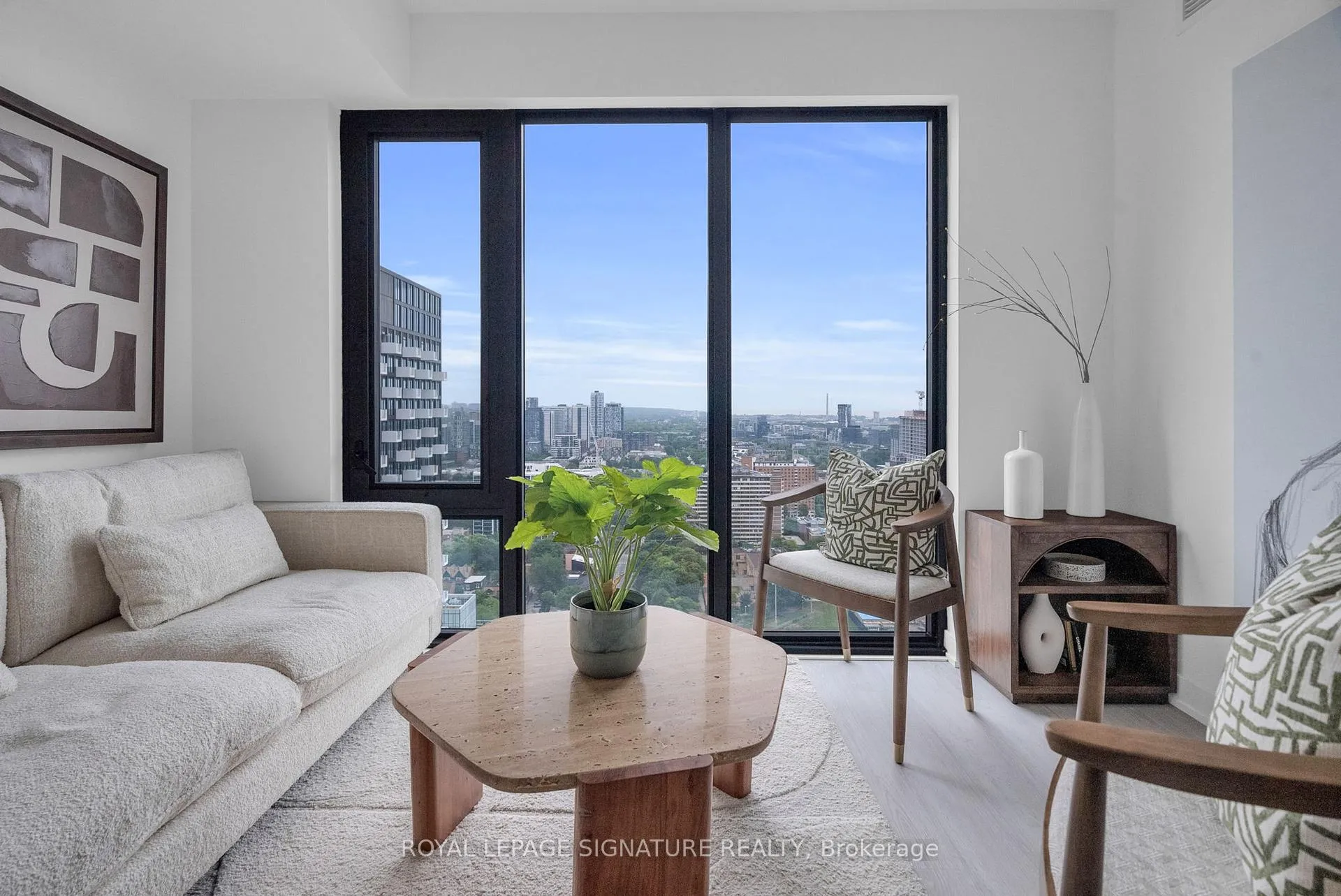 Photo 4 of Unit 3106, 47 Mutual Street, Toronto, Church-Yonge Corridor — HOMEH