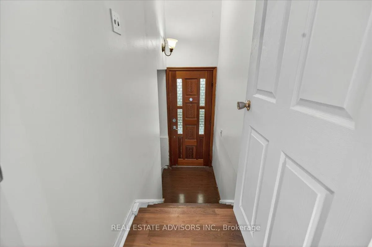 Photo 23 of 84 Ardglen Drive, Brampton, Brampton East — HOMEH