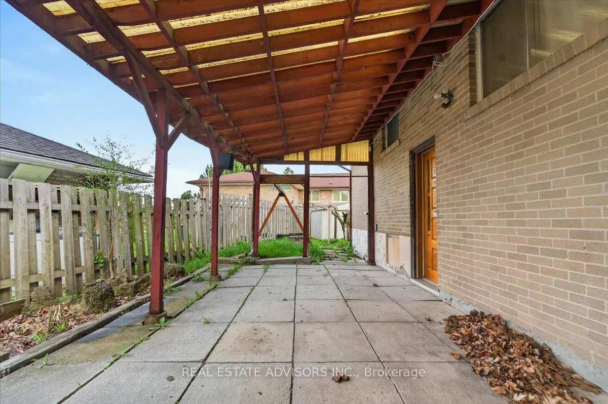 Photo 38 of 84 Ardglen Drive, Brampton, Brampton East — HOMEH