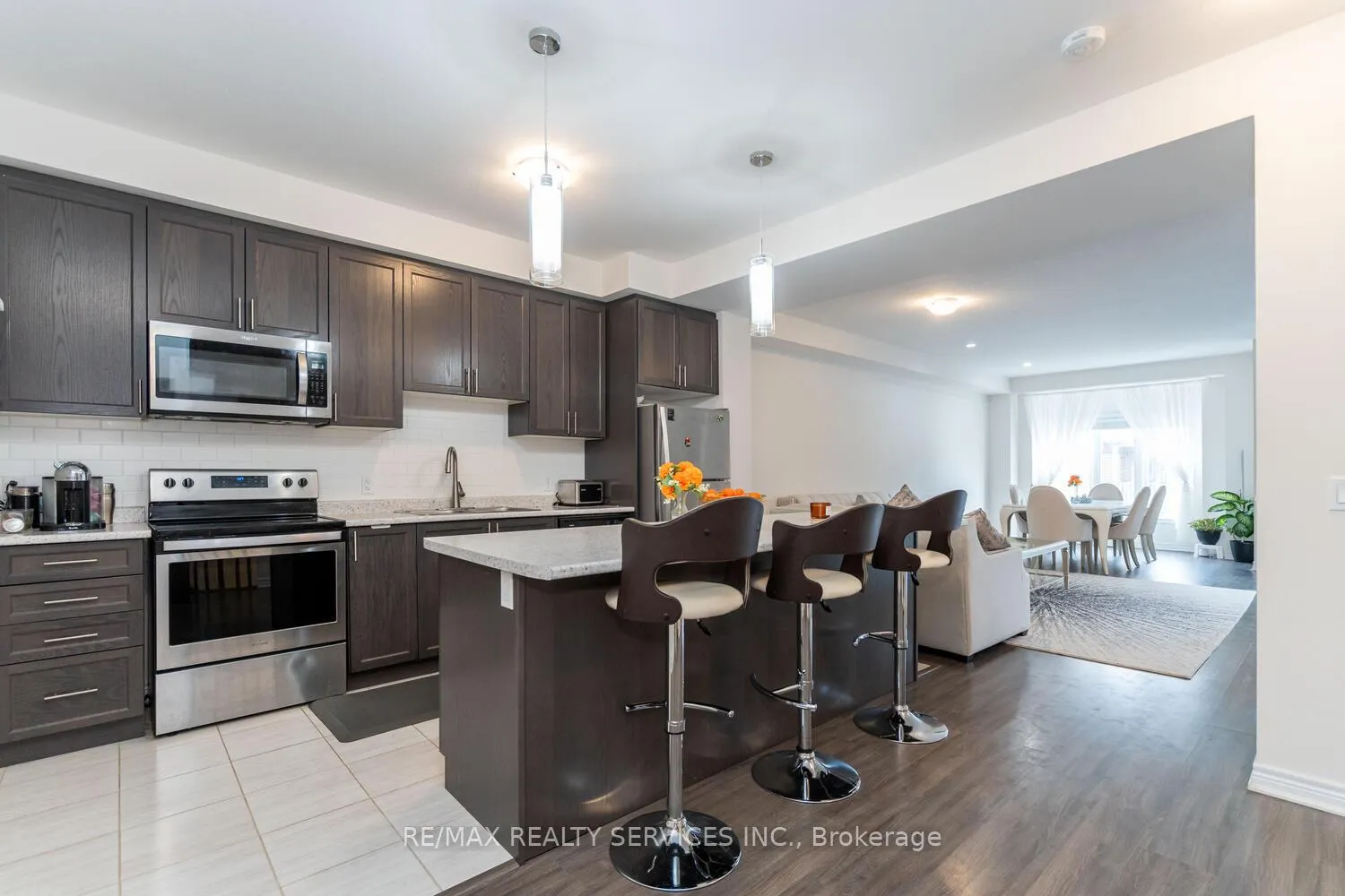 Photo 14 of 7 Ridgeside Lane, Hamilton, Waterdown — HOMEH