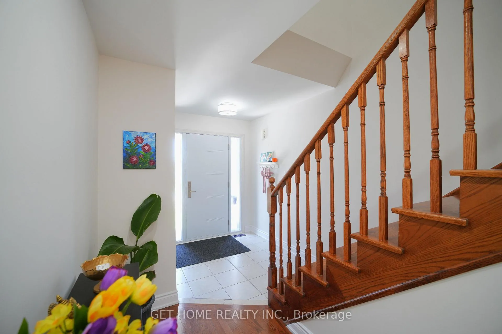 Photo 3 of 78 Spicebush Terrace, Brampton, Credit Valley — HOMEH