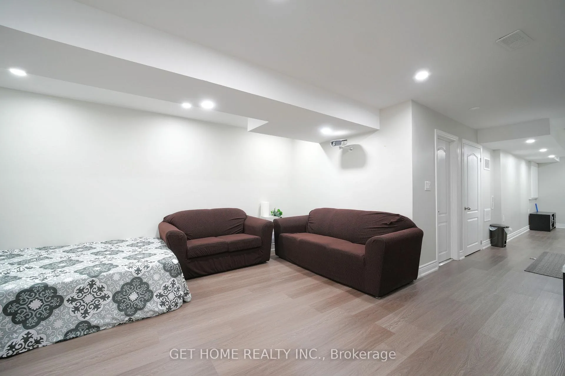 Photo 22 of 78 Spicebush Terrace, Brampton, Credit Valley — HOMEH