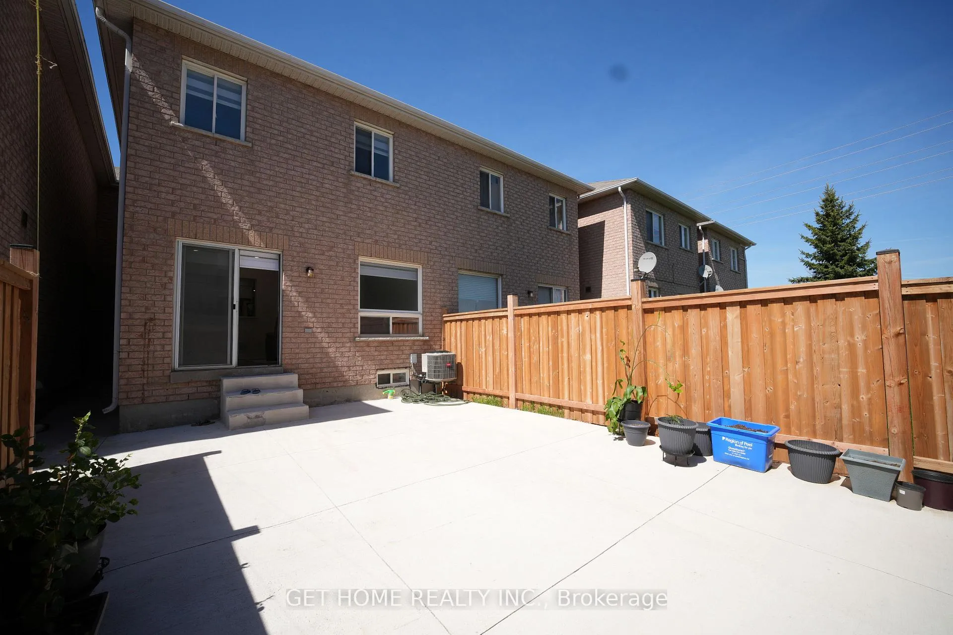 Photo 24 of 78 Spicebush Terrace, Brampton, Credit Valley — HOMEH
