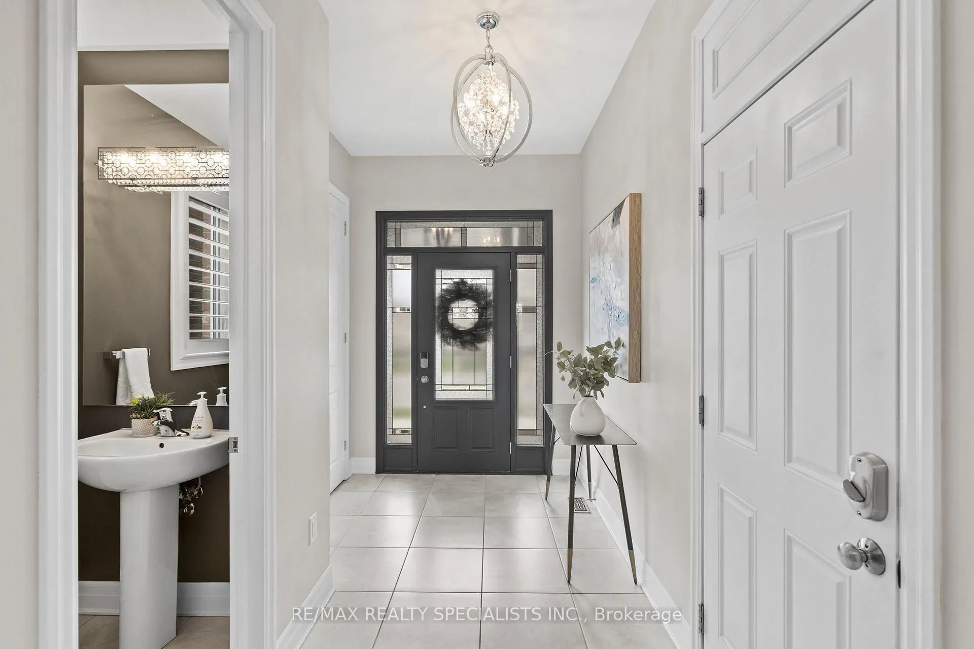 Photo 3 of 1406 Orr Terrace, Milton, Ford — HOMEH