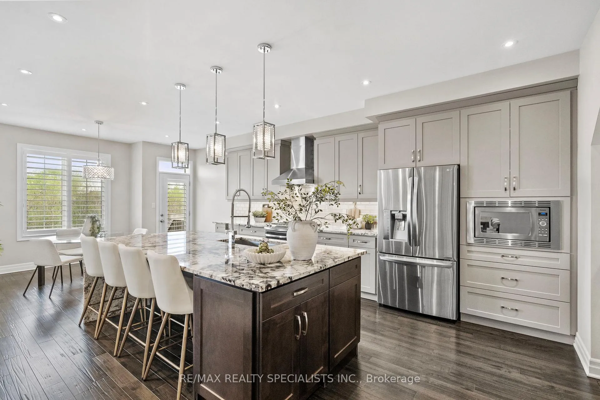 Photo 9 of 1406 Orr Terrace, Milton, Ford — HOMEH