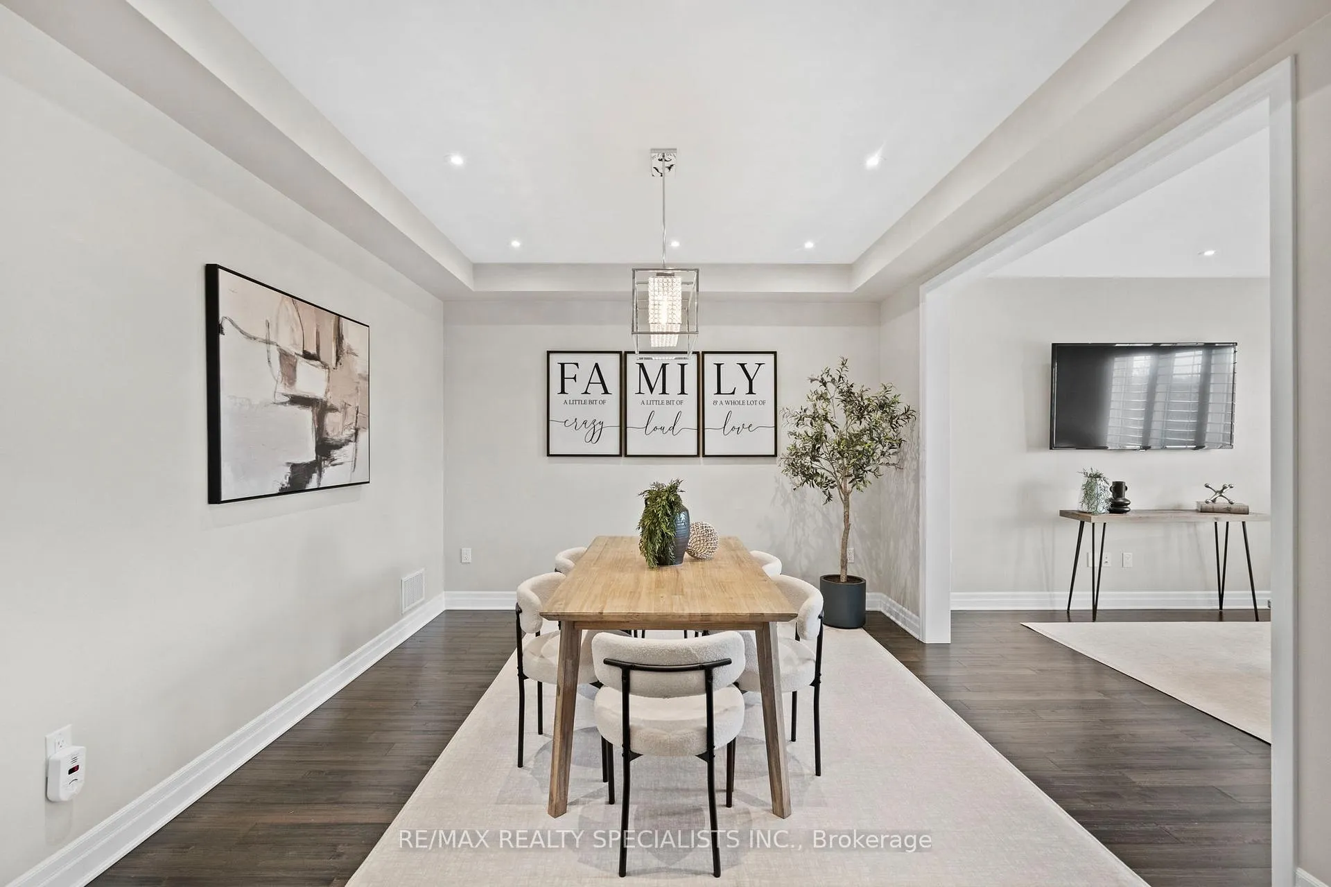 Photo 14 of 1406 Orr Terrace, Milton, Ford — HOMEH