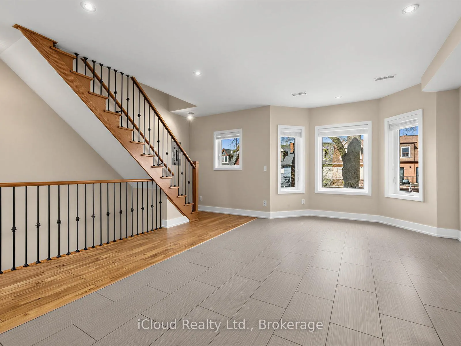 Photo 3 of Unit 2, 1226 Lansdowne Avenue, Toronto, Corso Italia-Davenport — HOMEH