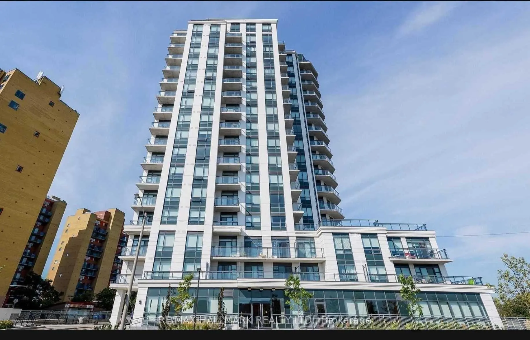 Photo 1 of Unit 812, 840 Queens Plate Drive, Etobicoke, West Humber-Clairville — HOMEH