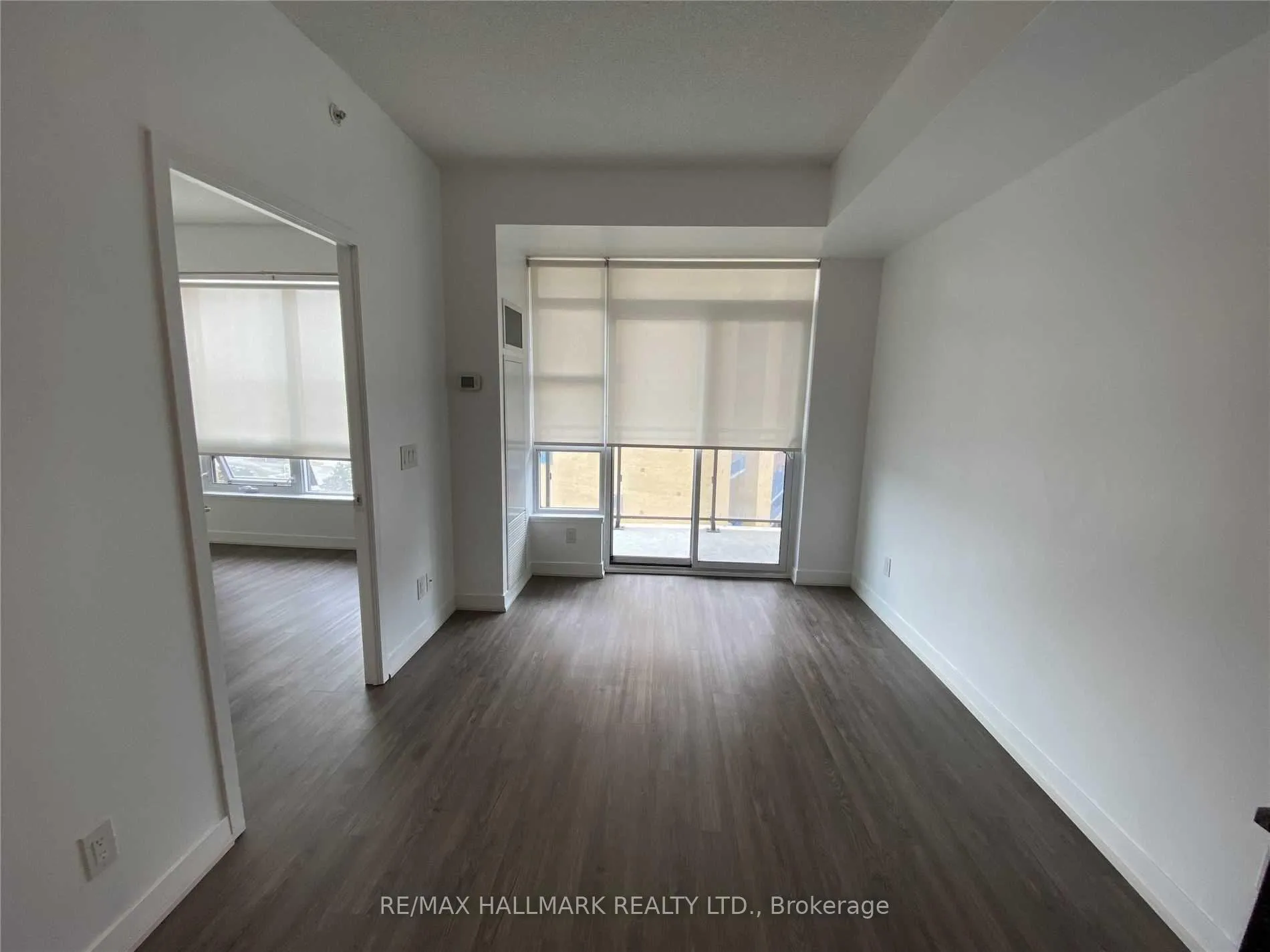 Photo 2 of Unit 812, 840 Queens Plate Drive, Etobicoke, West Humber-Clairville — HOMEH