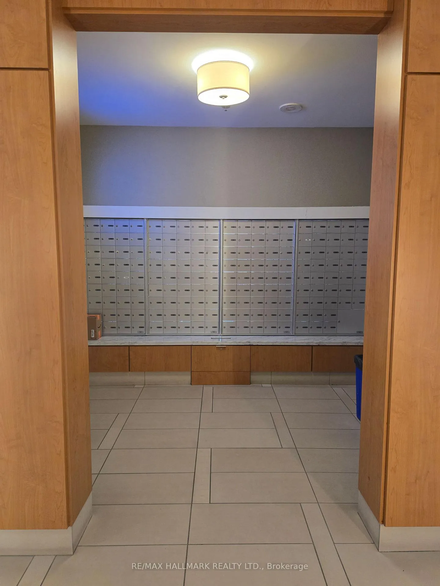 Photo 13 of Unit 812, 840 Queens Plate Drive, Etobicoke, West Humber-Clairville — HOMEH