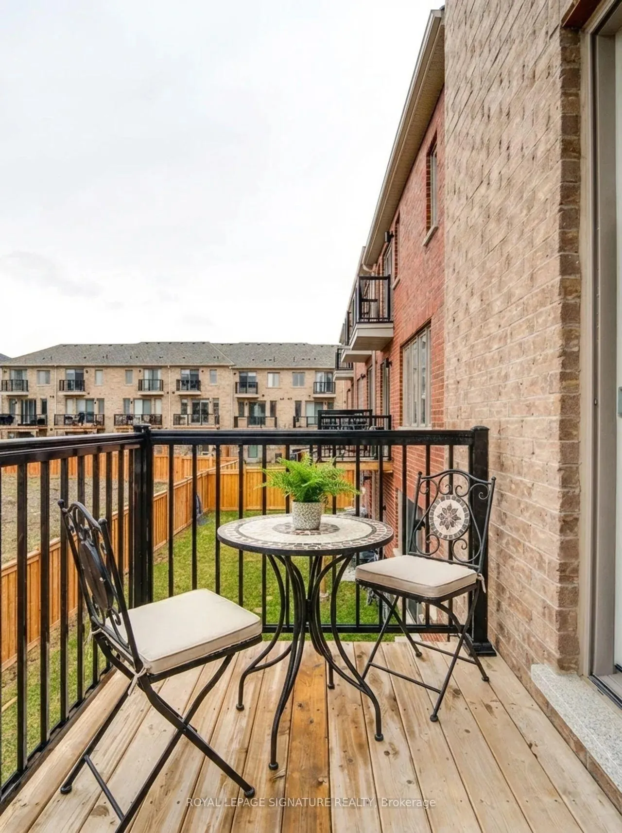 Photo 21 of 10 Sobczak Drive, Whitby, Port Whitby — HOMEH