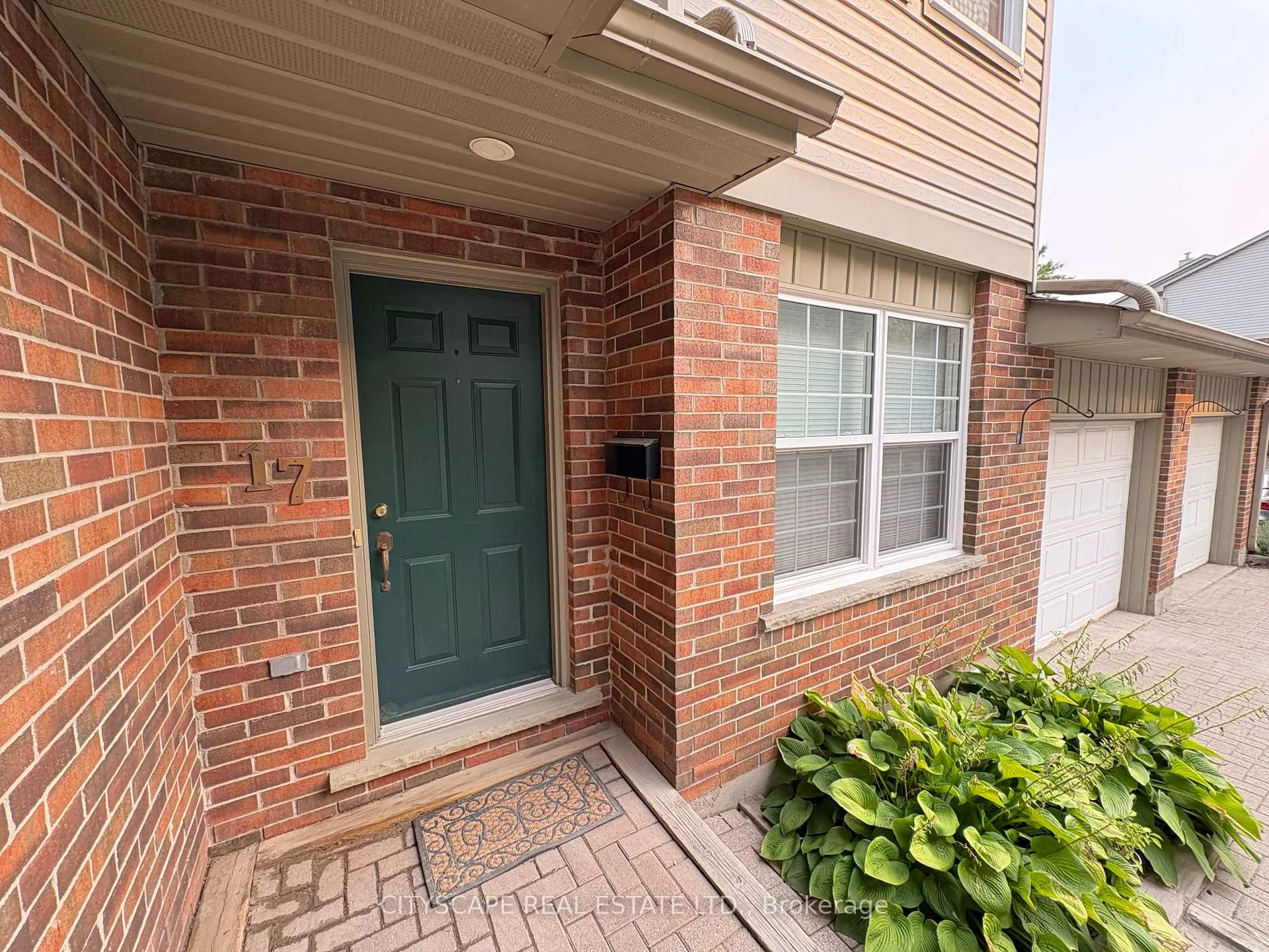 Photo 4 of Unit 17, 250 Keats Way, Waterloo, Beechwood — HOMEH