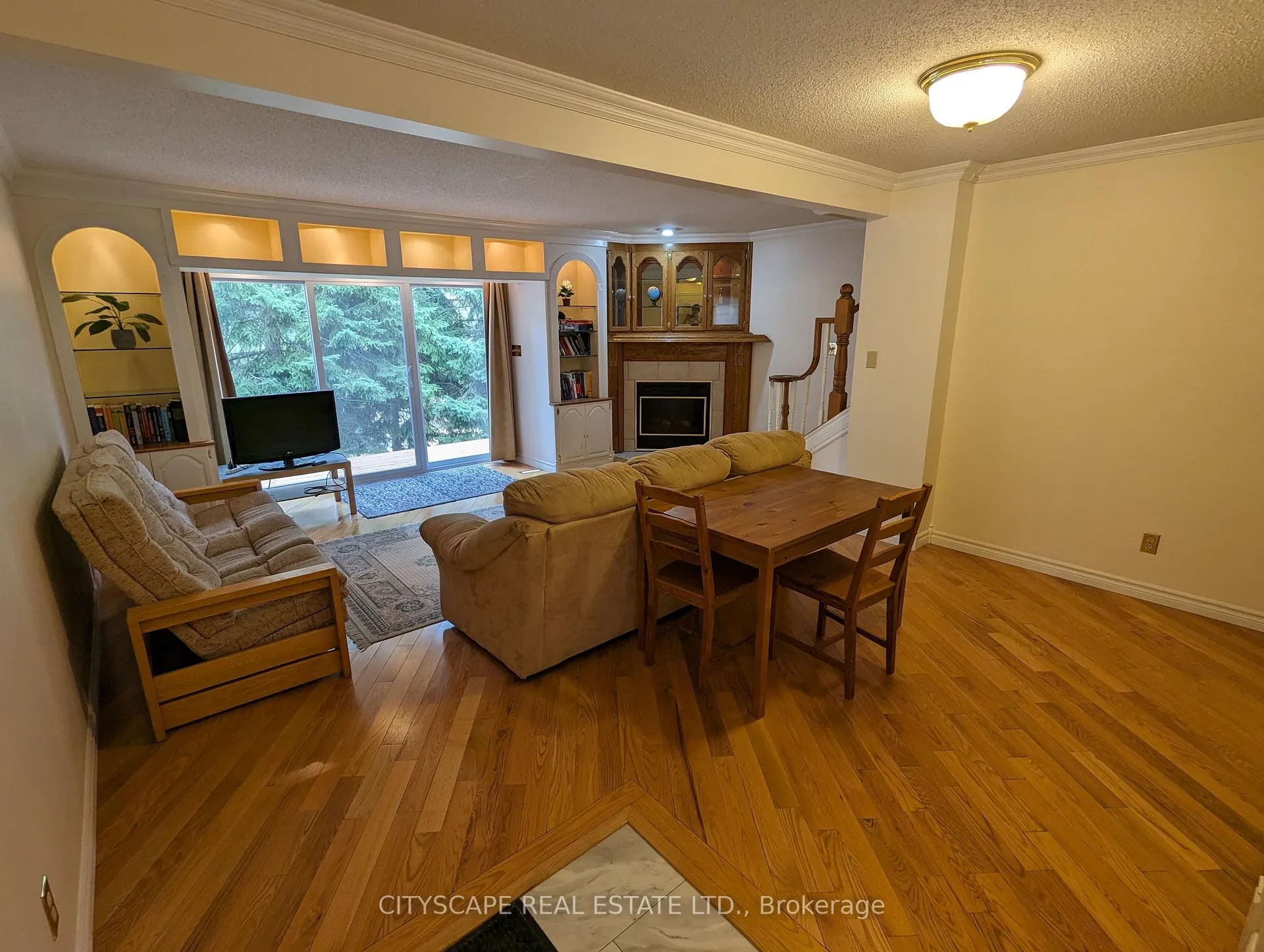 Photo 5 of Unit 17, 250 Keats Way, Waterloo, Beechwood — HOMEH