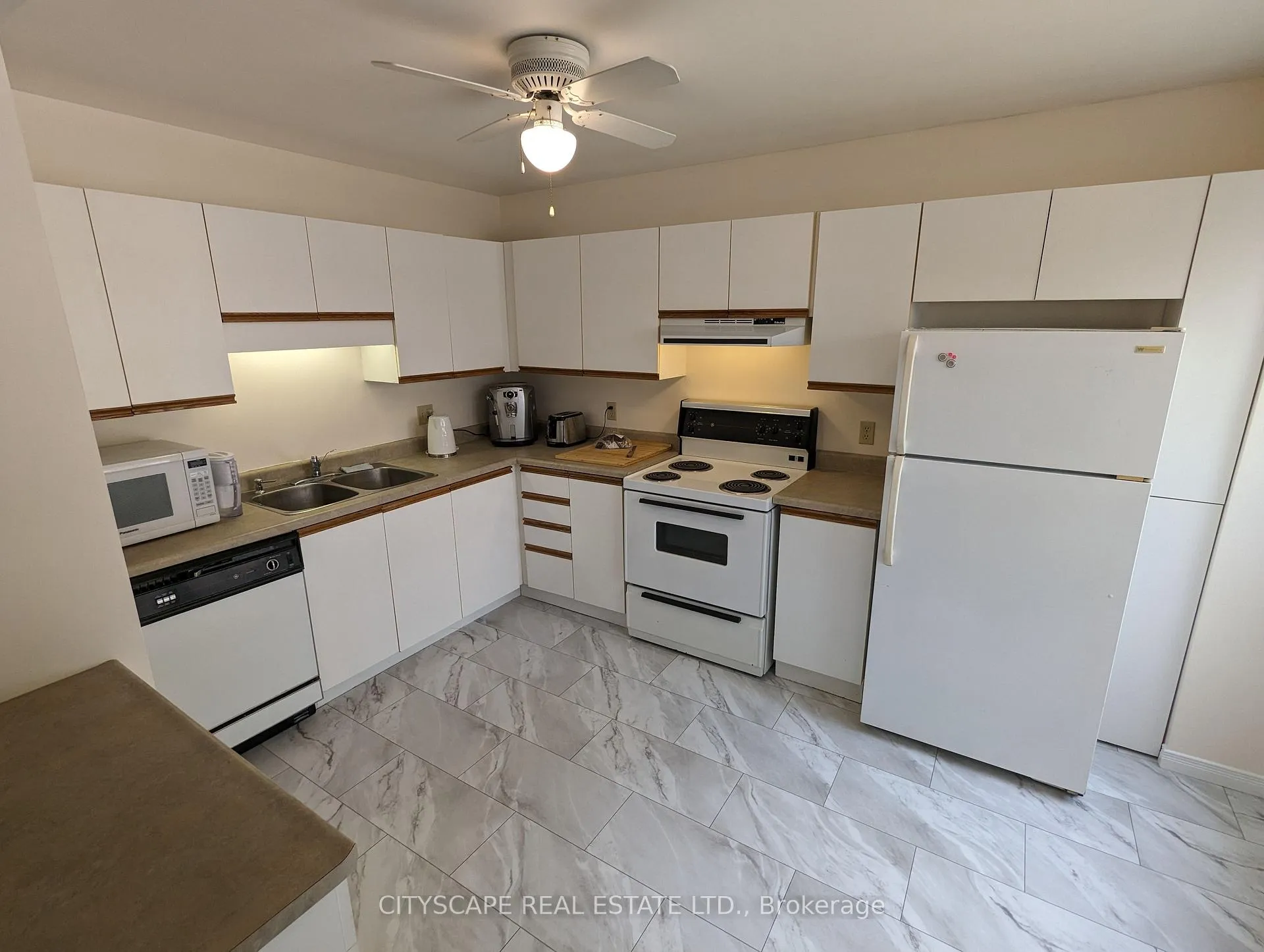 Photo 8 of Unit 17, 250 Keats Way, Waterloo, Beechwood — HOMEH