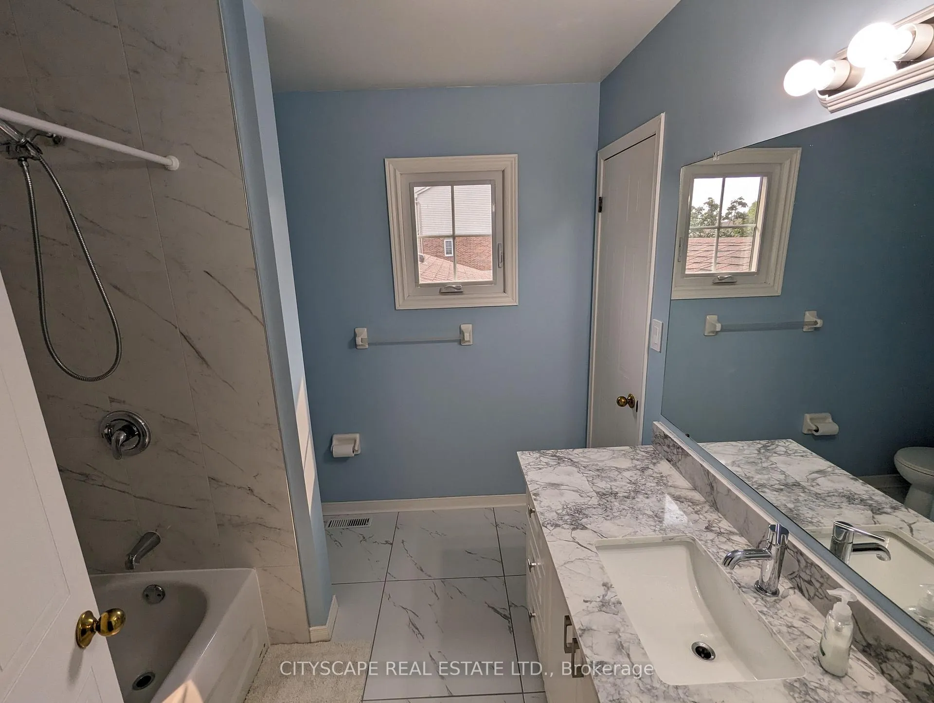 Photo 22 of Unit 17, 250 Keats Way, Waterloo, Beechwood — HOMEH