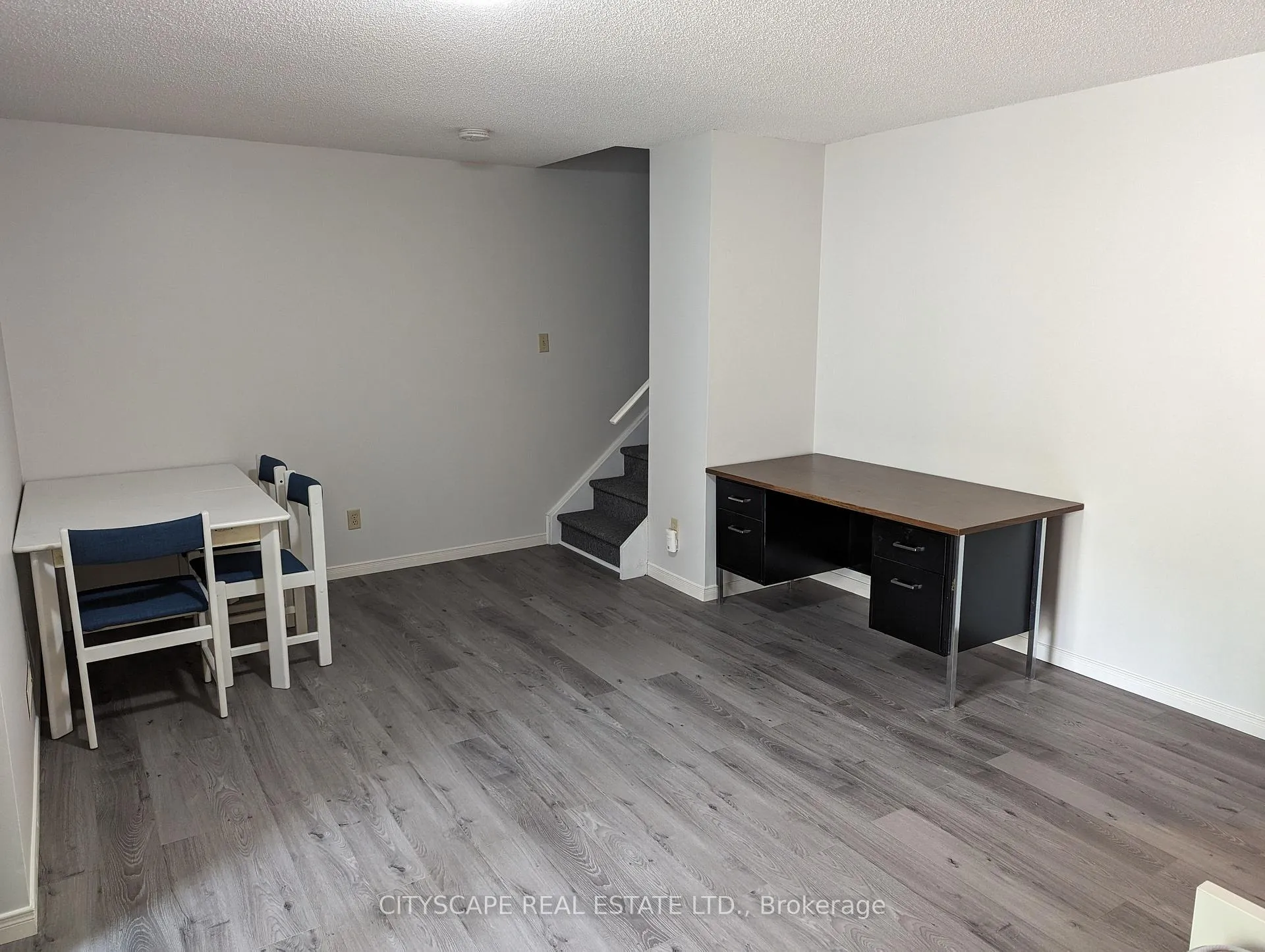 Photo 27 of Unit 17, 250 Keats Way, Waterloo, Beechwood — HOMEH