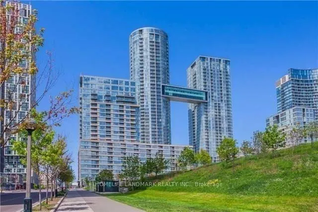 Front of Unit G17, 26 Capreol Court