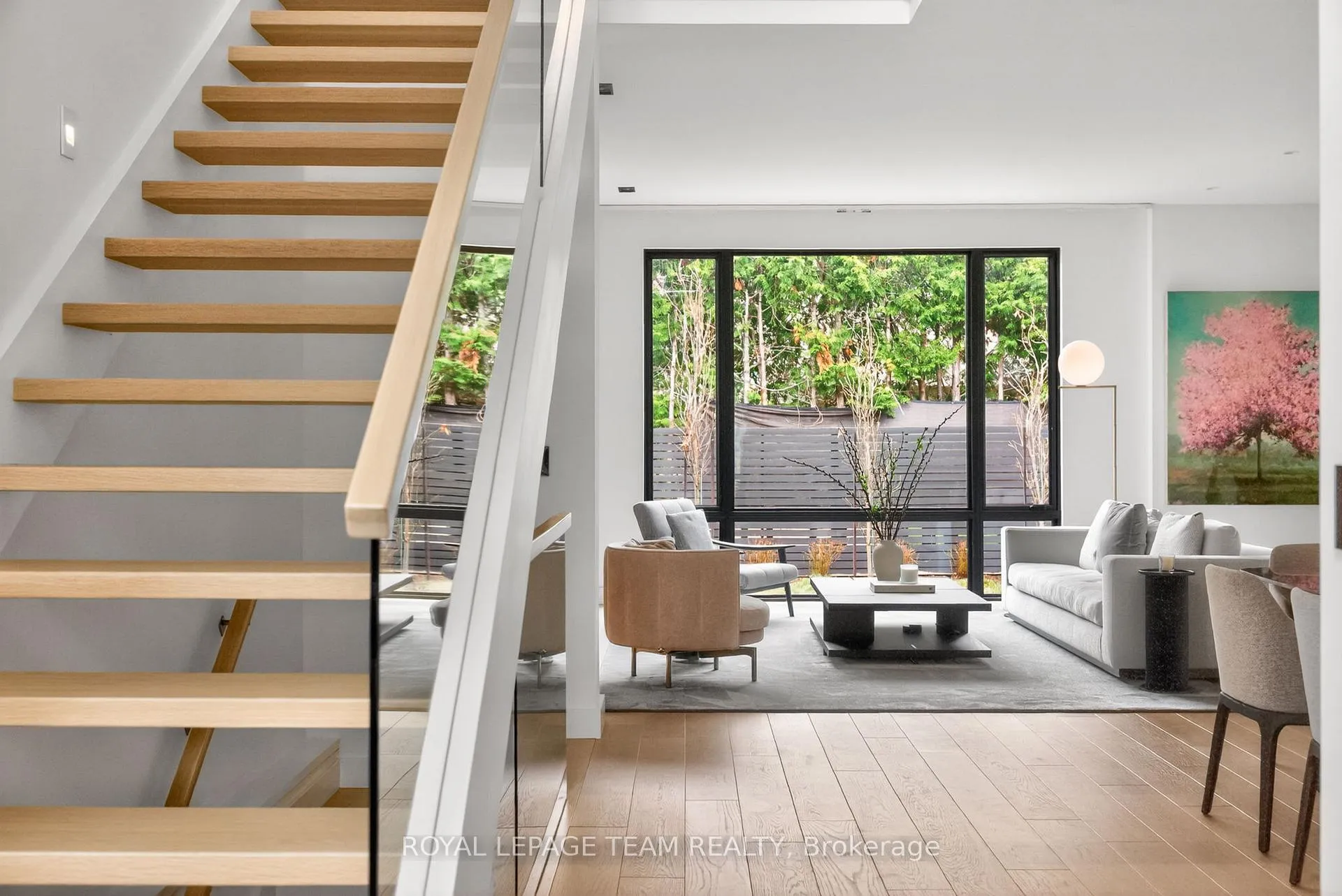 Photo 7 of 511 Fraser Avenue, Ottawa, McKellar/Highland — HOMEH