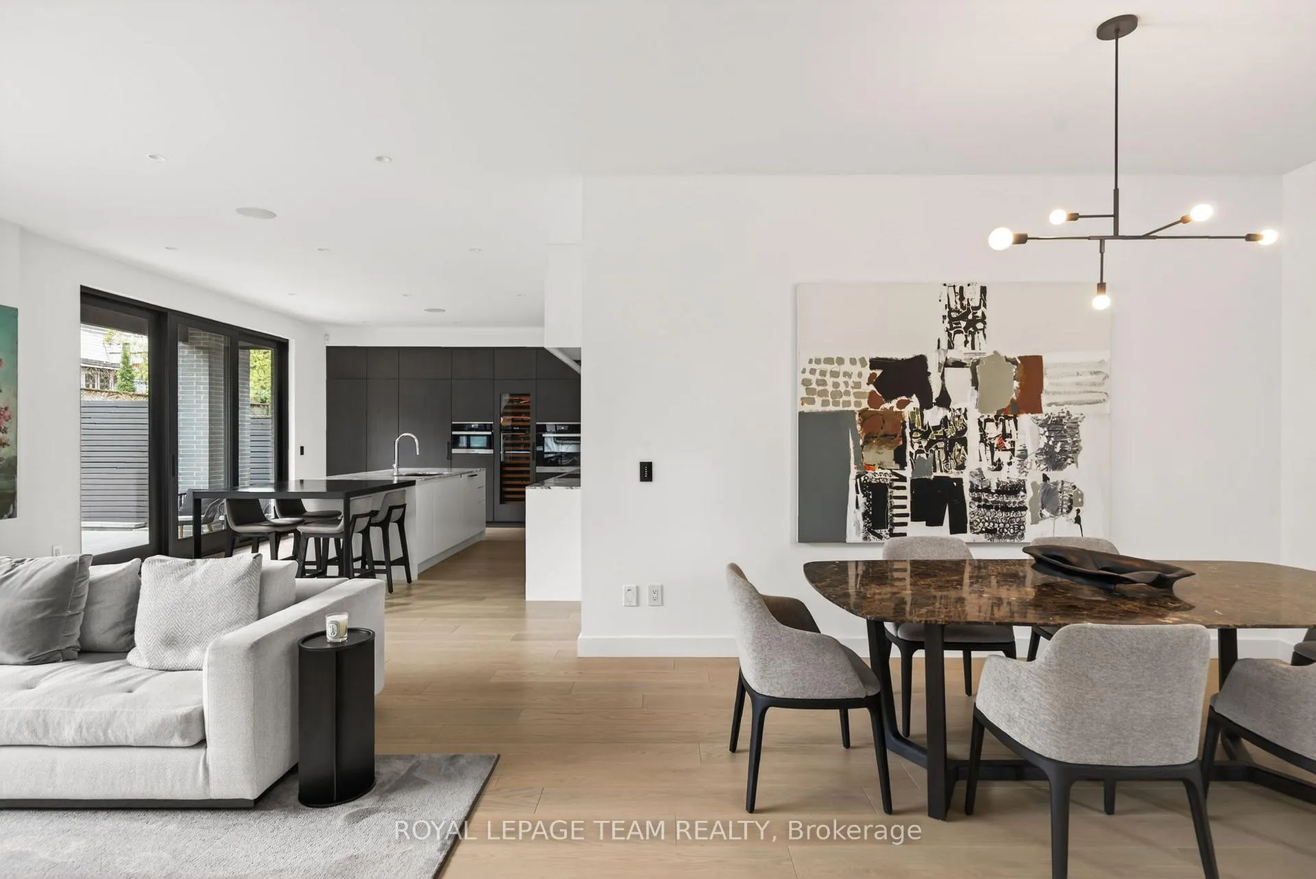 Photo 14 of 511 Fraser Avenue, Ottawa, McKellar/Highland — HOMEH