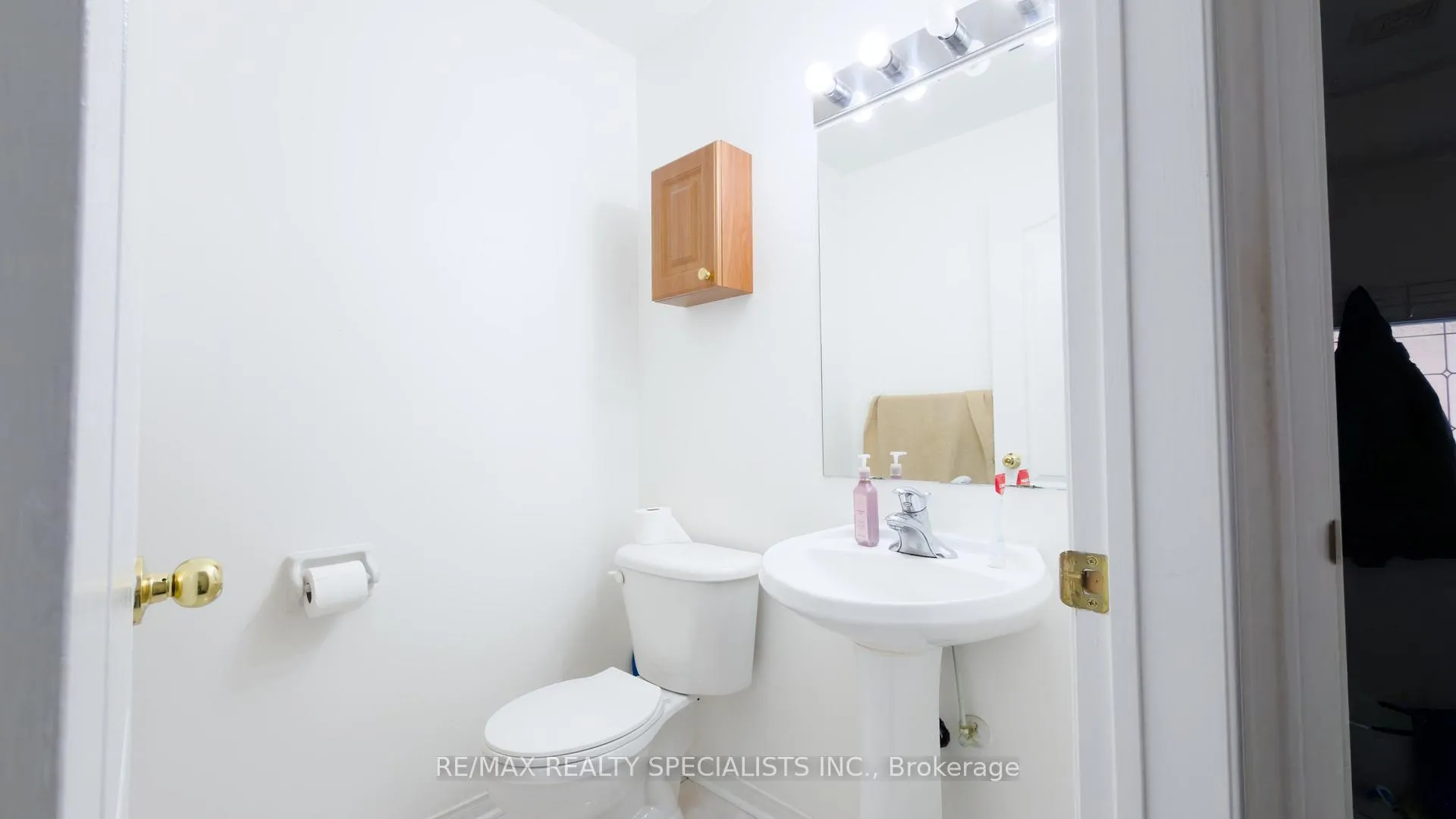Photo 11 of 32 Feather Reed Way, Brampton, Sandringham-Wellington — HOMEH