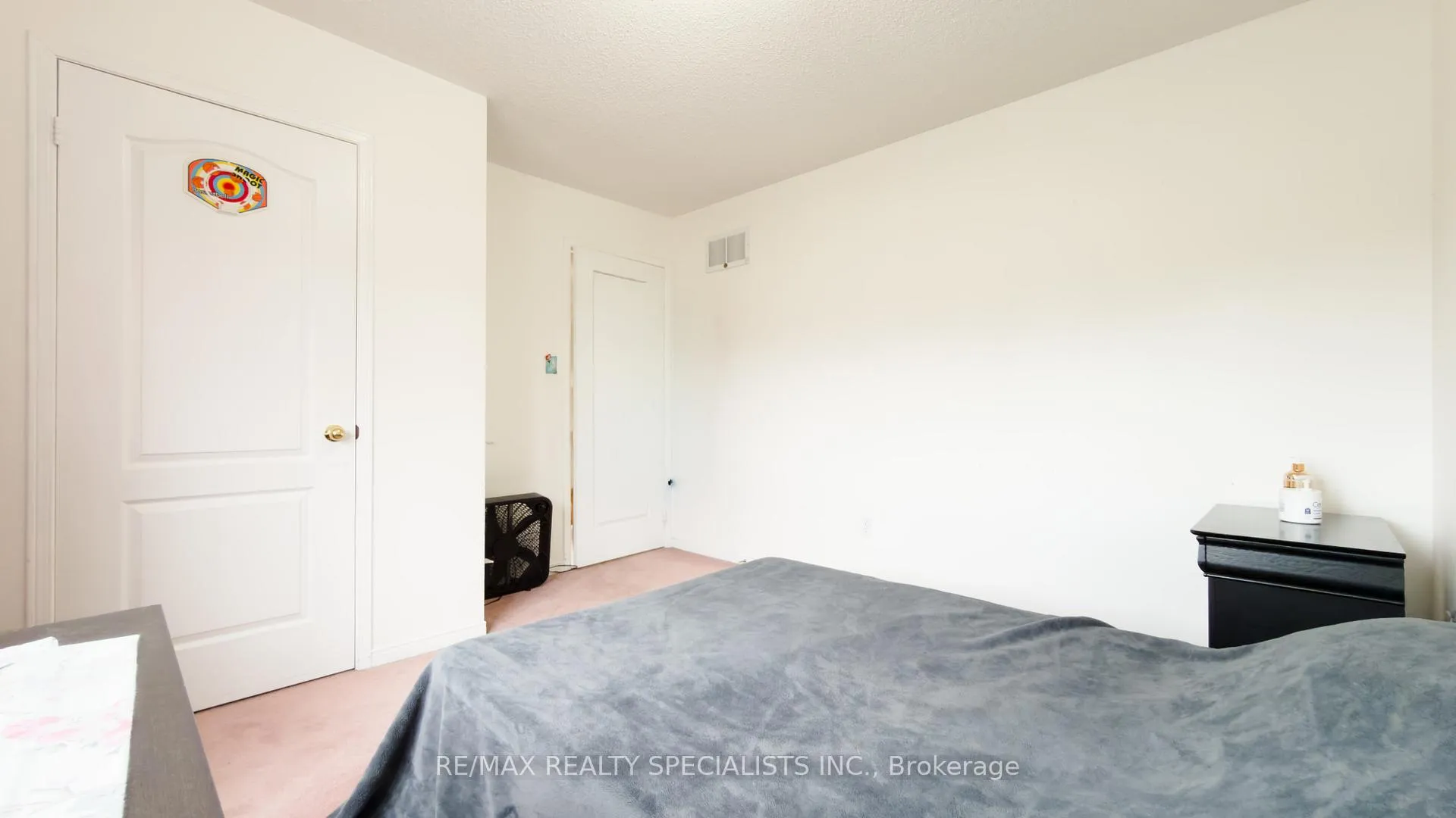 Photo 16 of 32 Feather Reed Way, Brampton, Sandringham-Wellington — HOMEH