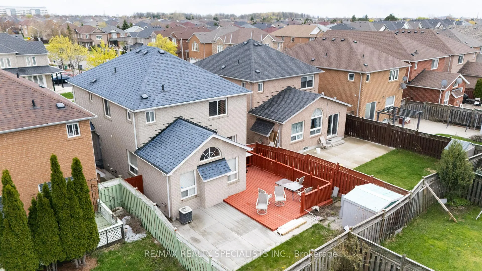 Photo 26 of 32 Feather Reed Way, Brampton, Sandringham-Wellington — HOMEH