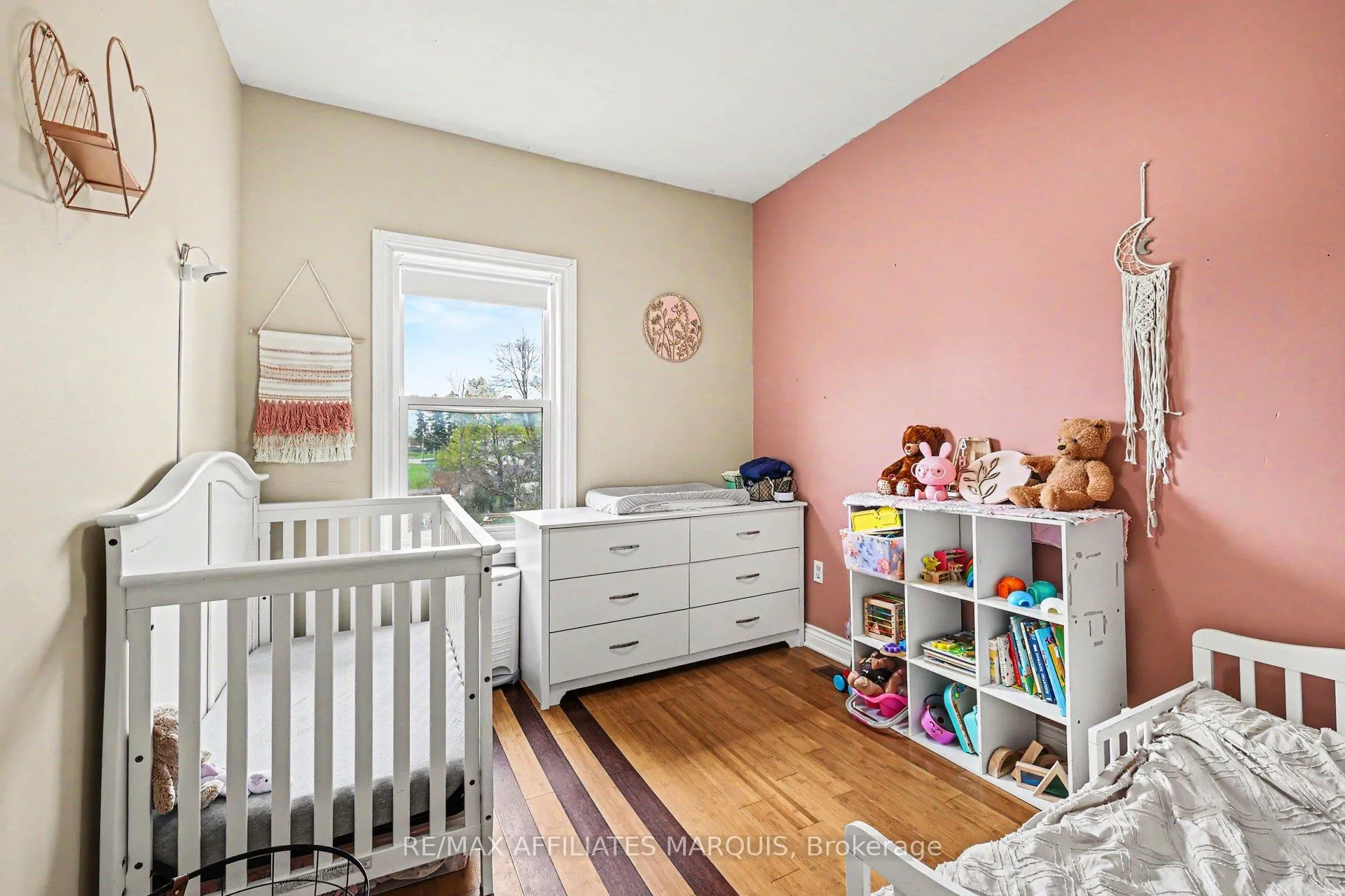 Photo 21 of 103 William Street E, Smiths Falls — HOMEH