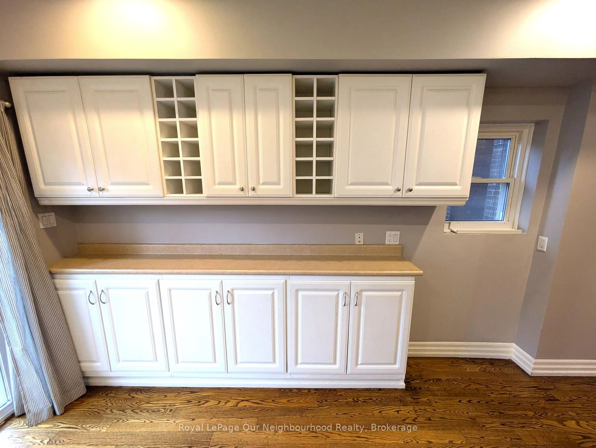 Photo 8 of Unit Main, 86 Asquith Avenue, Toronto, Rosedale-Moore Park — HOMEH