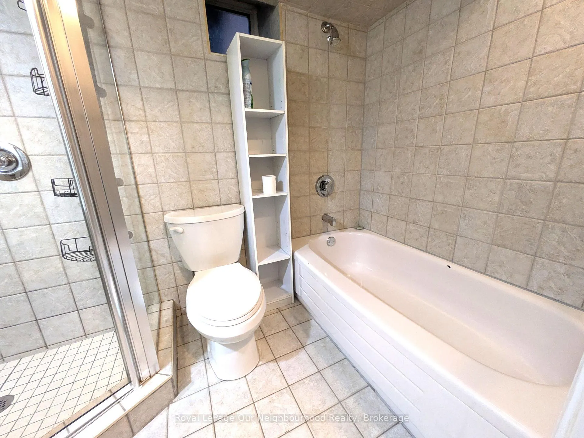 Photo 18 of Unit Main, 86 Asquith Avenue, Toronto, Rosedale-Moore Park — HOMEH