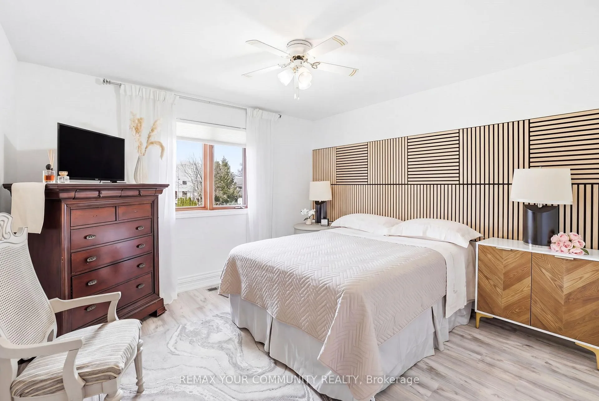 Photo 17 of 17 St. Clair Street, Collingwood — HOMEH