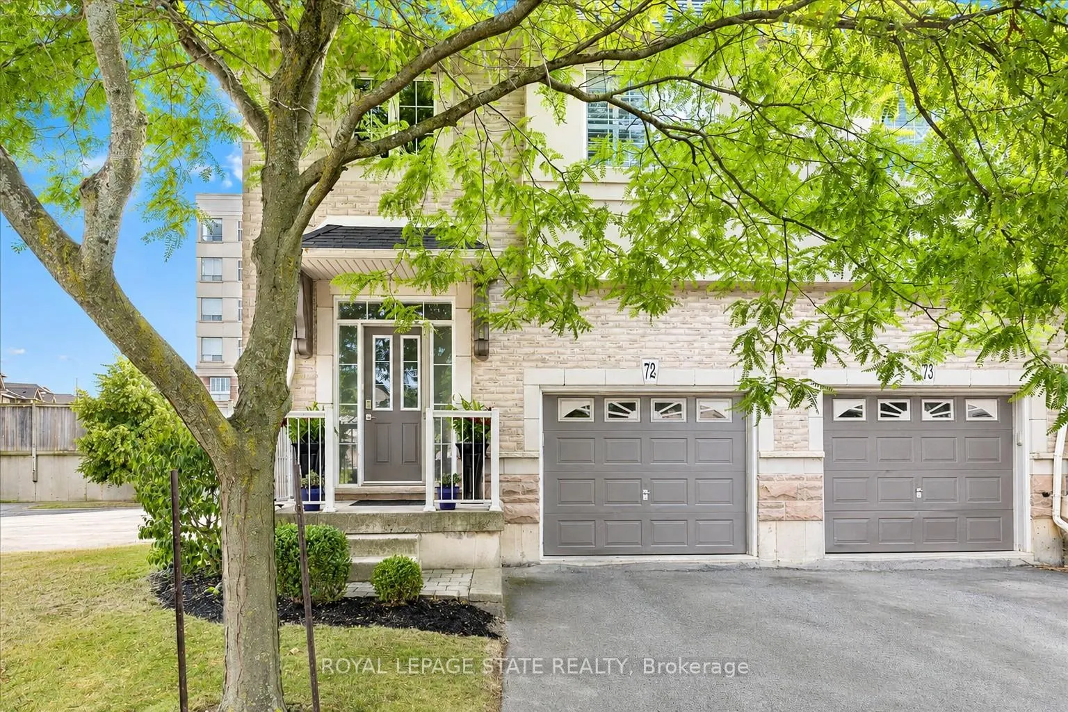 Photo 1 of Unit 72, 5080 Fairview Street, Burlington, Appleby — HOMEH