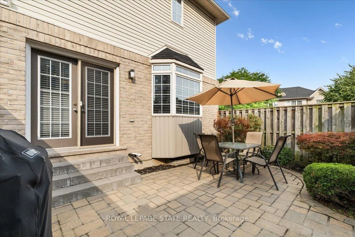 Photo 2 of Unit 72, 5080 Fairview Street, Burlington, Appleby — HOMEH