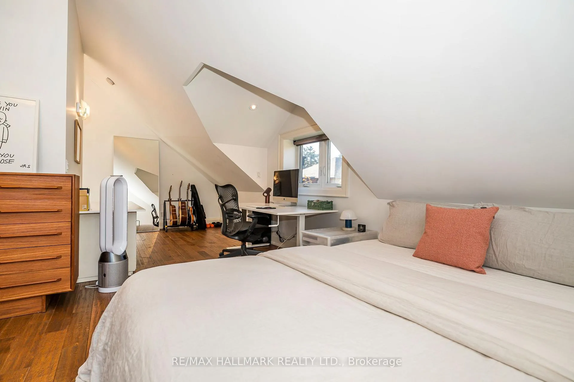 Photo 12 of Unit Coach House, 153 Rusholme Road, Toronto, Dufferin Grove — HOMEH