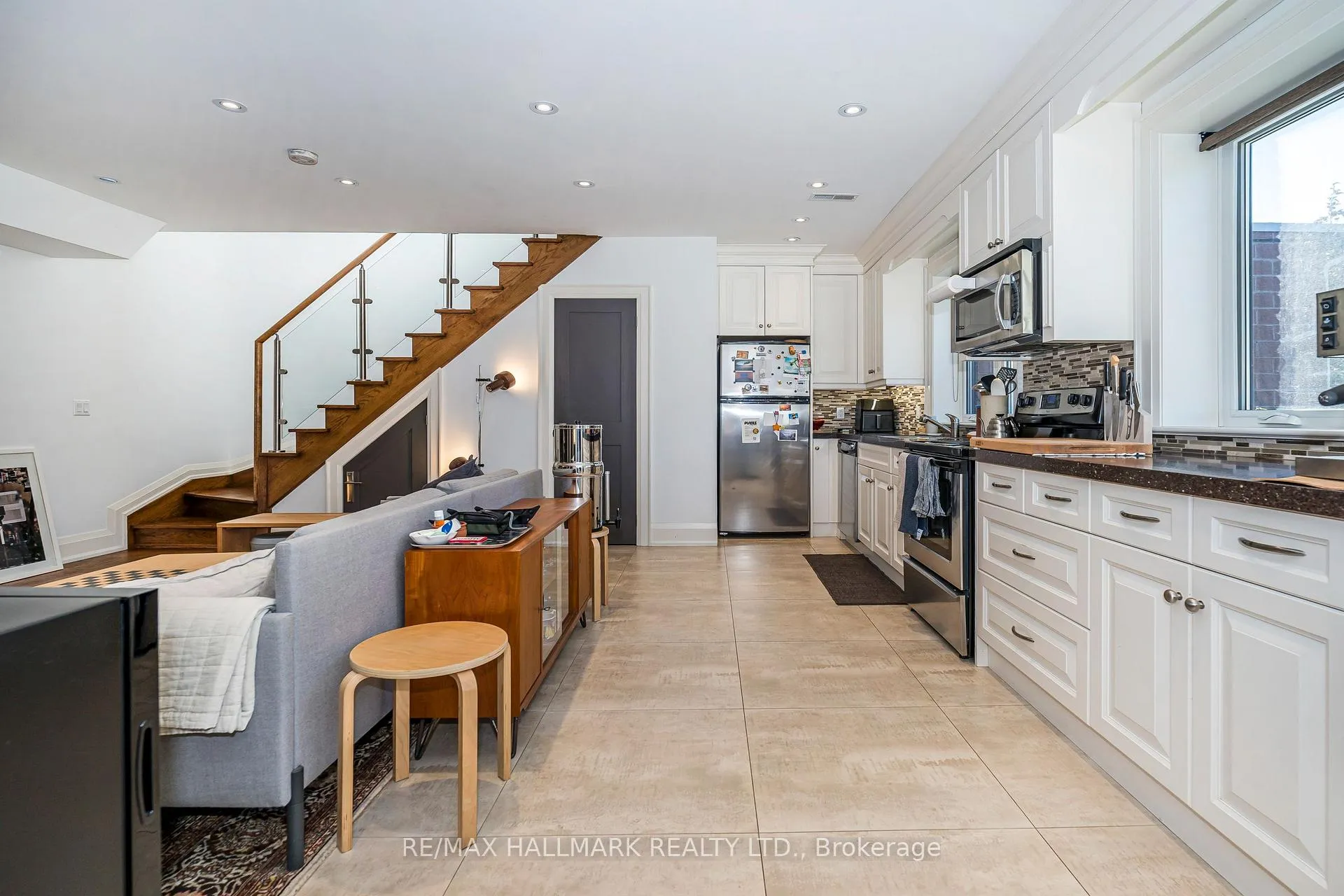 Photo 19 of Unit Coach House, 153 Rusholme Road, Toronto, Dufferin Grove — HOMEH