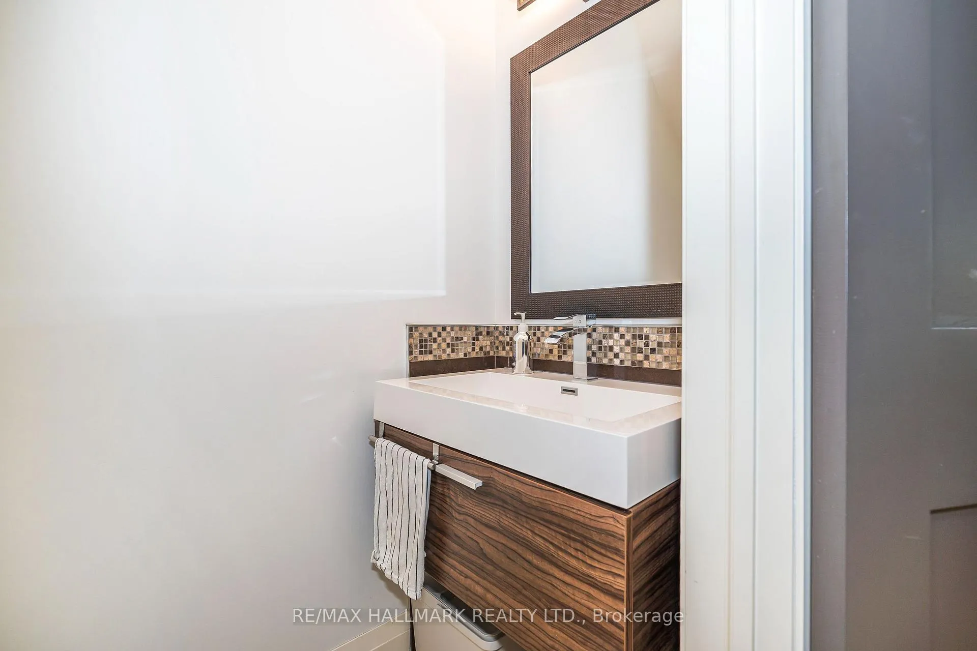 Photo 30 of Unit Coach House, 153 Rusholme Road, Toronto, Dufferin Grove — HOMEH