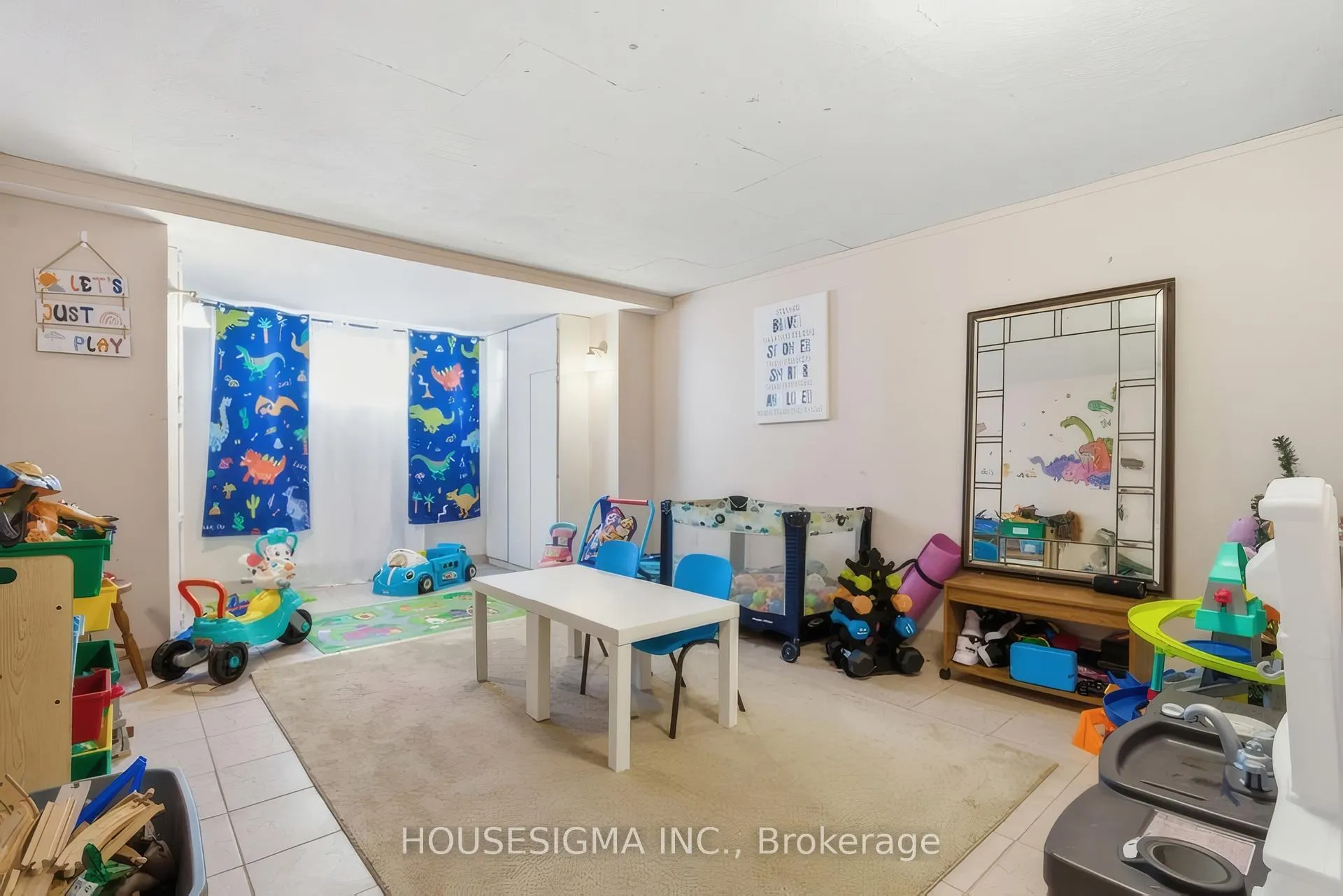 Photo 24 of 340 Jacob Street, Wilmot — HOMEH