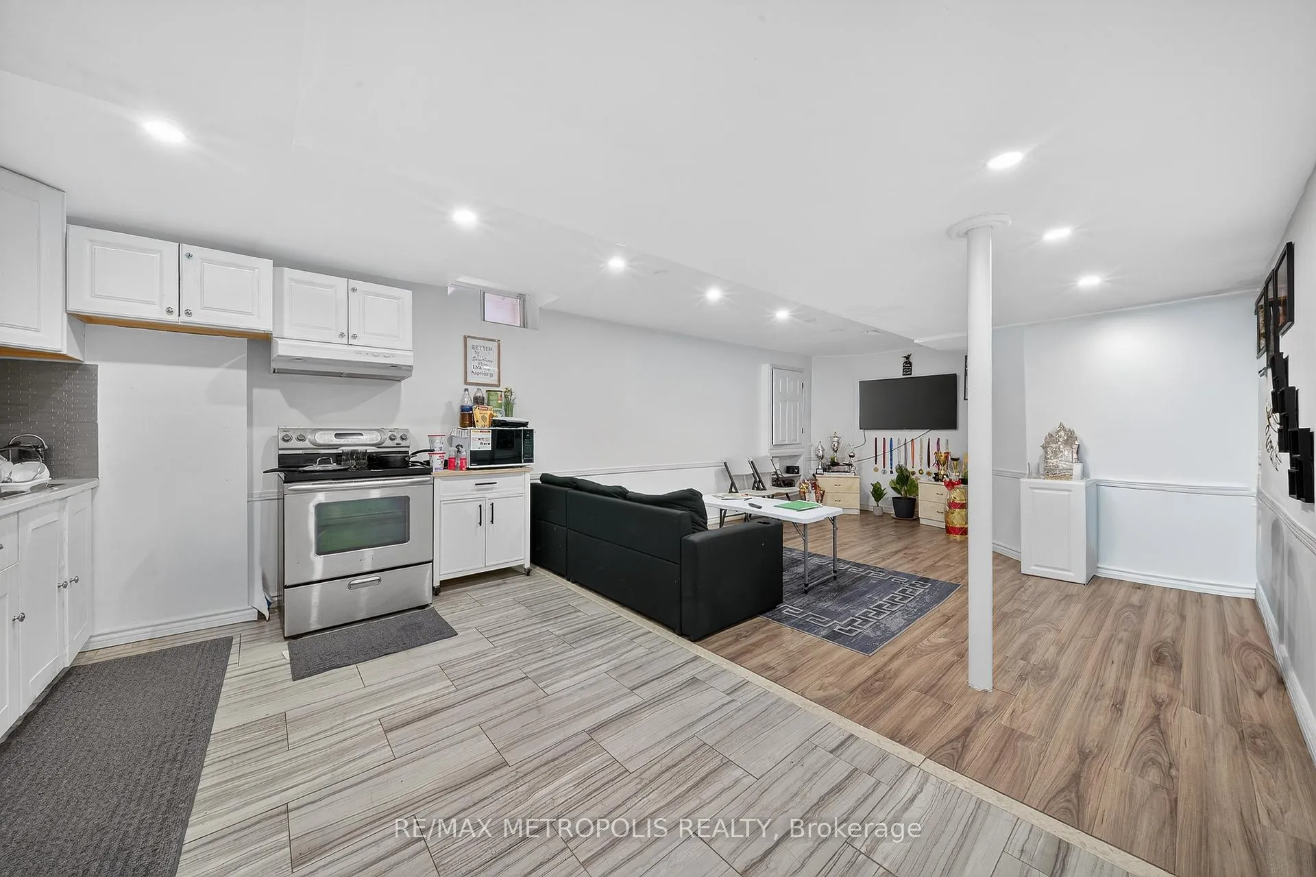 Photo 2 of Unit BSMT, 41 Nightstar Road, Scarborough, Rouge — HOMEH
