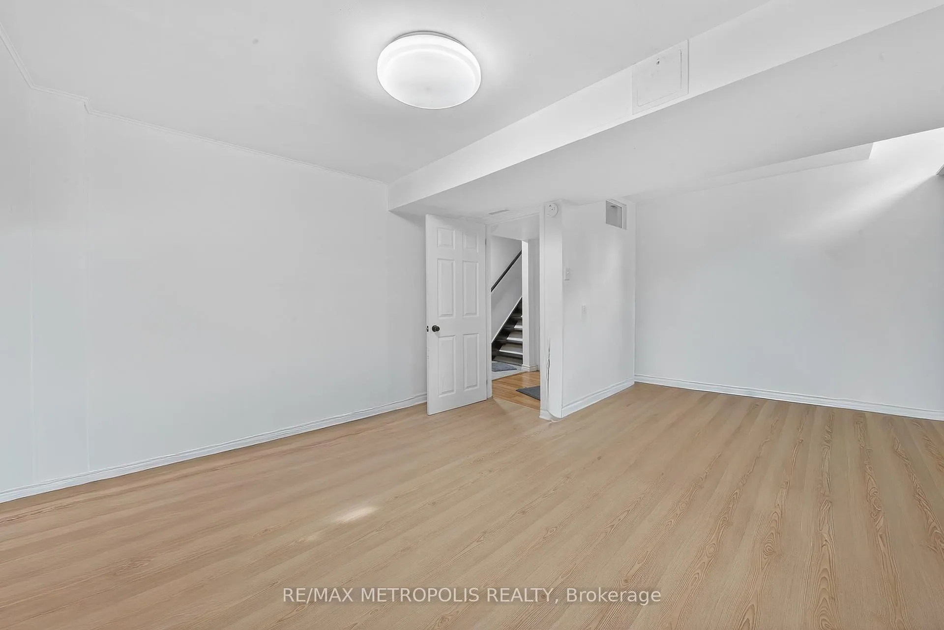 Photo 7 of Unit BSMT, 41 Nightstar Road, Scarborough, Rouge — HOMEH