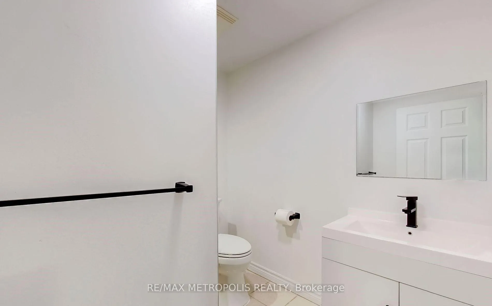 Photo 10 of Unit BSMT, 41 Nightstar Road, Scarborough, Rouge — HOMEH