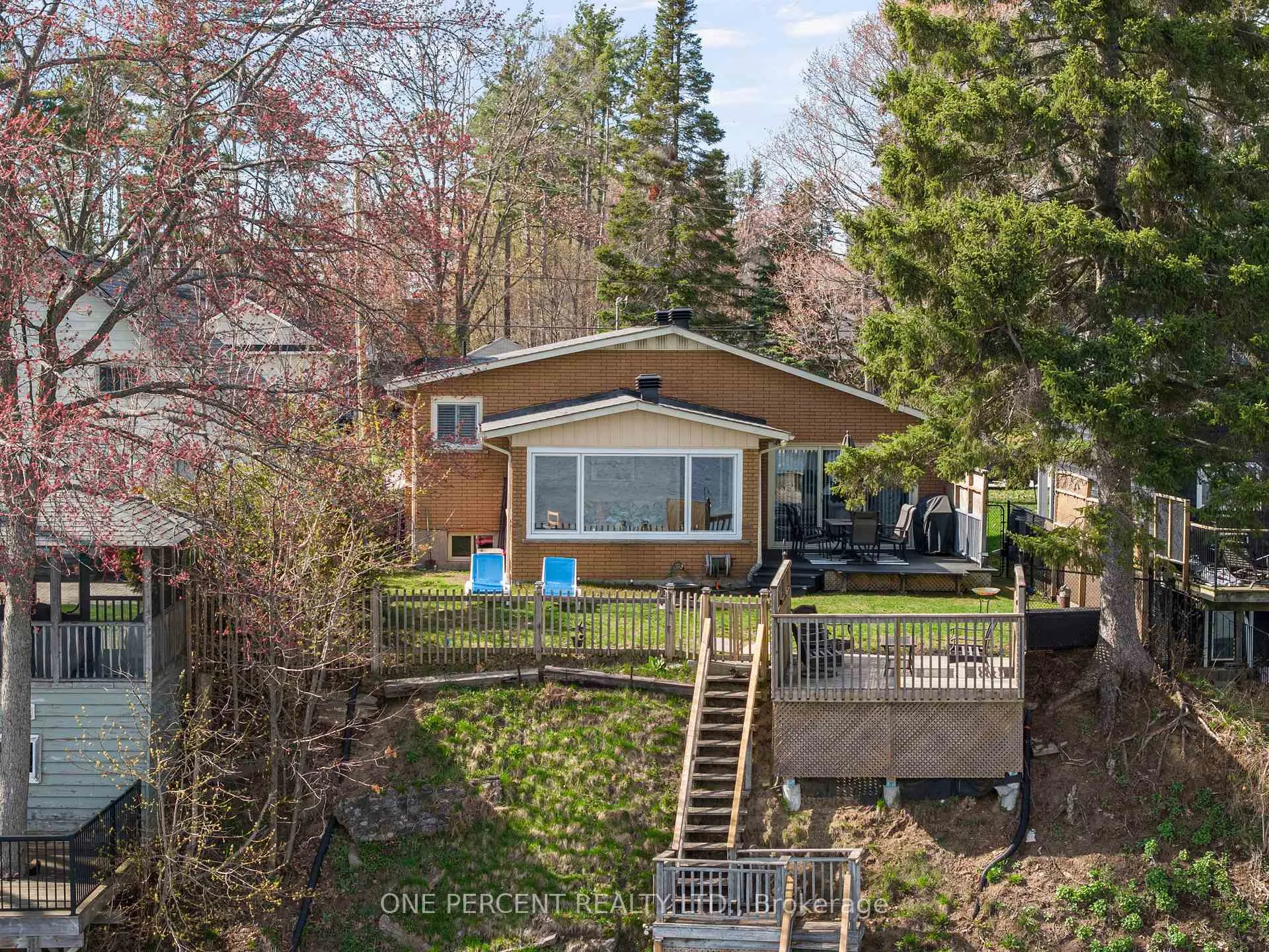 Photo 3 of 2997 Lakeside Drive, Severn, West Shore — HOMEH
