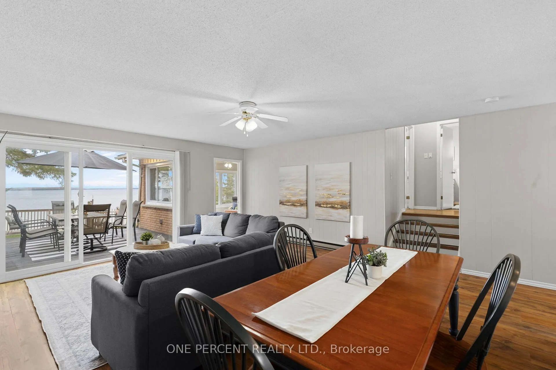 Photo 18 of 2997 Lakeside Drive, Severn, West Shore — HOMEH