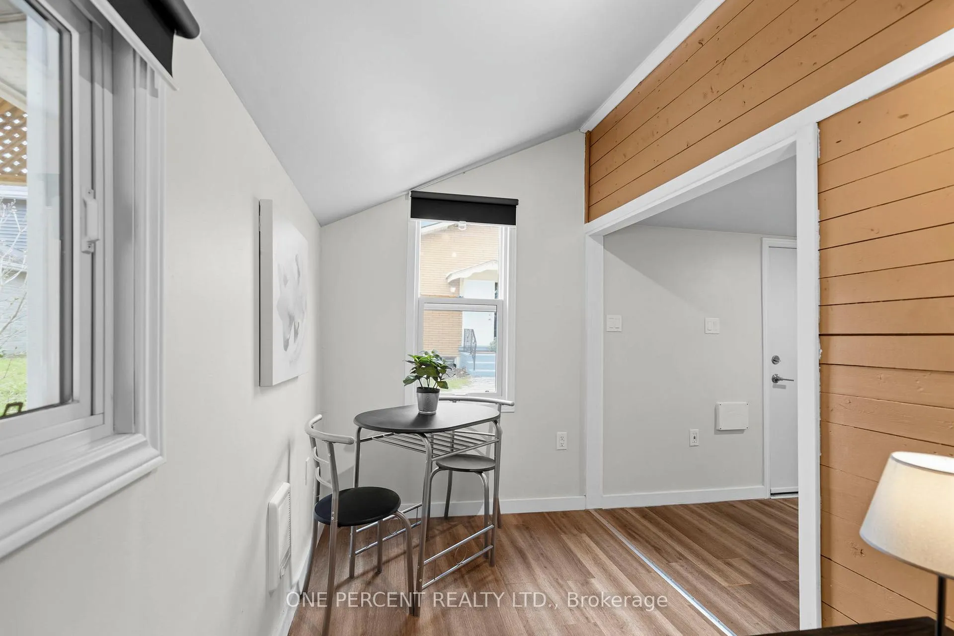 Photo 37 of 2997 Lakeside Drive, Severn, West Shore — HOMEH